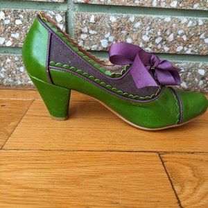 Super cool green and purple Chelsea Crew heels sz 37